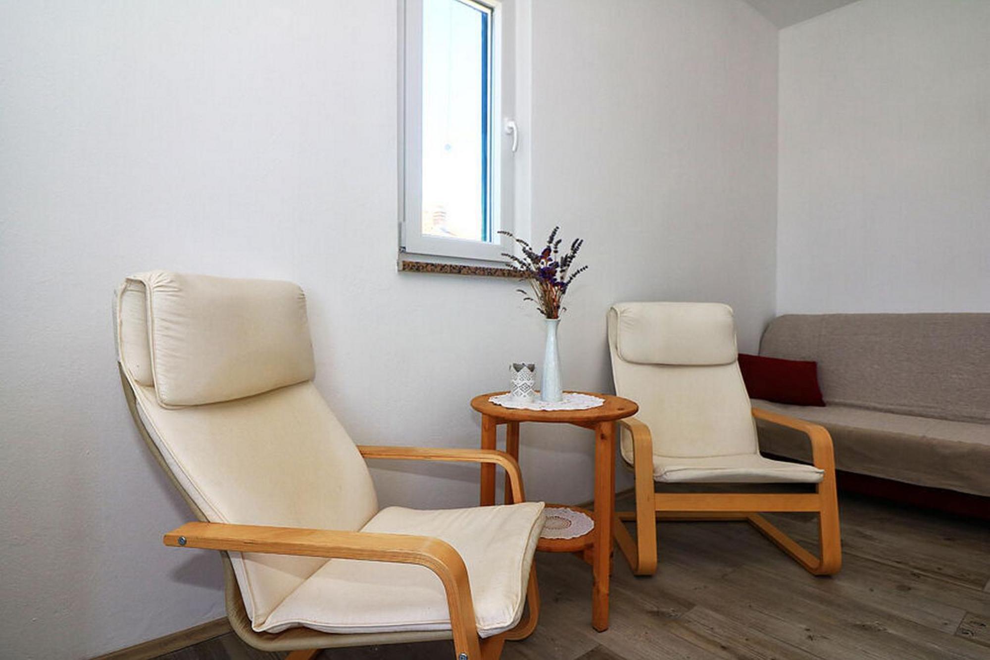 Apartments Mili - Near The Sea And The Centar Of Place Betina  Exterior foto